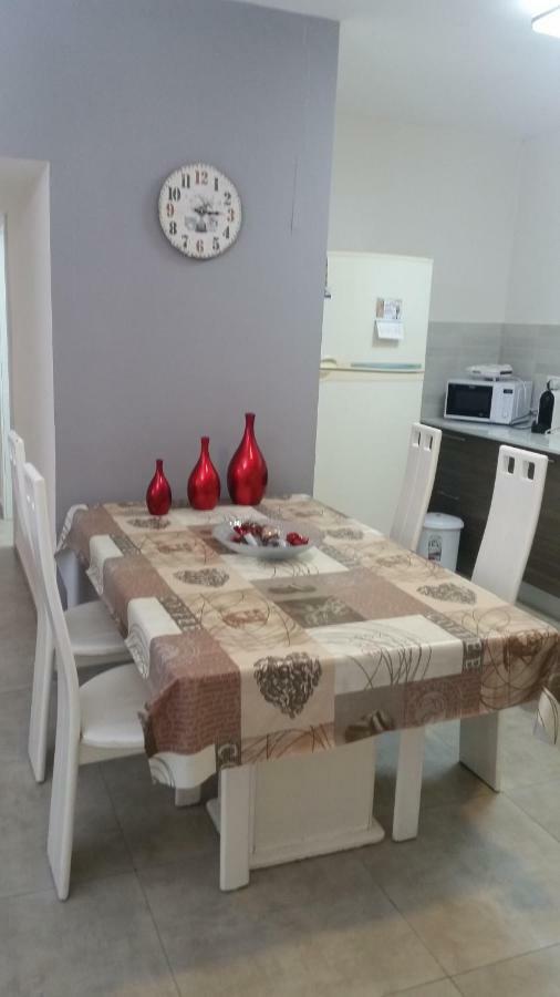 Herzliya Center Apartments Экстерьер фото